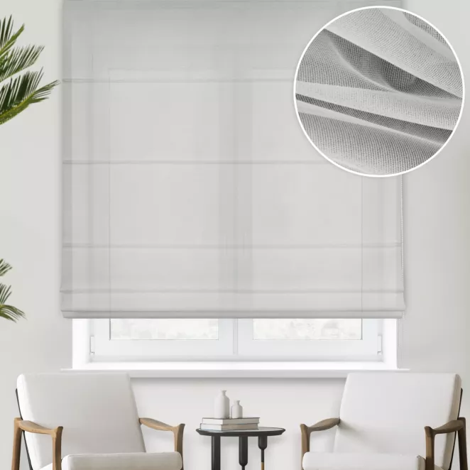 Roleta rzymska kremowa z gładkiej, matowej tkaniny, wykończona obciążnikiem