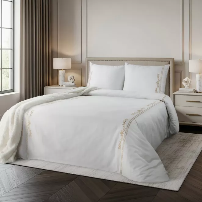 Pościel 160x200 cm z makosatyny bawełnianej kolor biały, beżowy zdobiona subtelnym haftem REINA 53