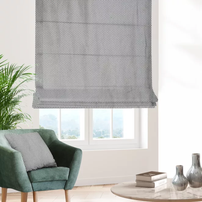 Roleta rzymska naturalno czarna z grubej welwetowej tkaniny w elegancki geometryczny wzór Italissima Eva Minge