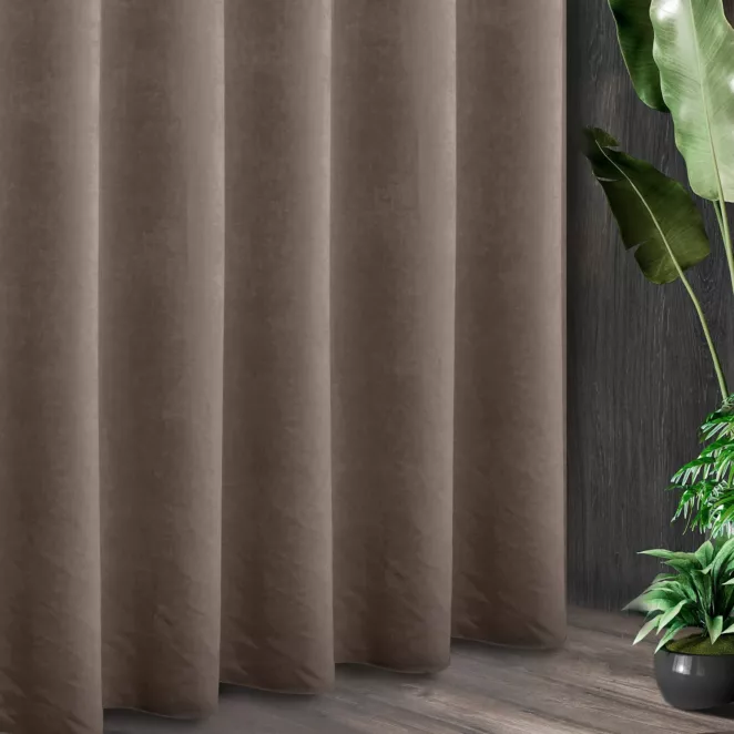 Tkanina zasłonowa ADORE gładka i miękka w dotyku o welurowej strukturze