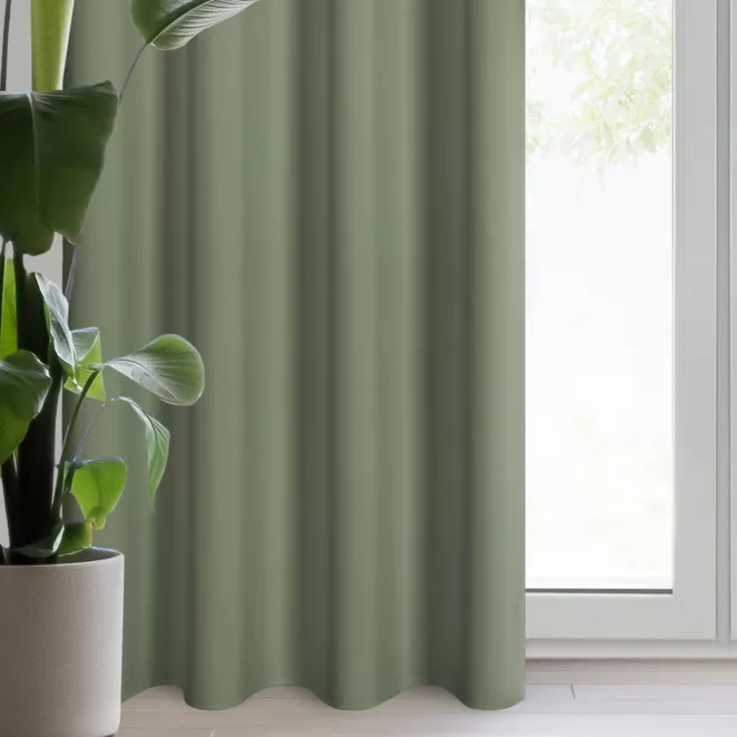 Zasłona oliwkowa z matowej gładkiej tkaniny 140x250 cm przelotka - RITA