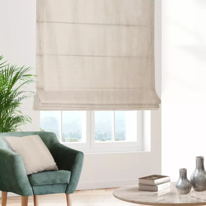 Roleta rzymska SAFARI kremowa z miękkiej welwetowej tkaniny z połyskiem