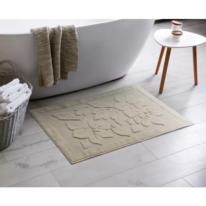 Dywanik łazienkowy bawełniany 60x95 cm zdobiony wytłaczanym roślinnym motywem