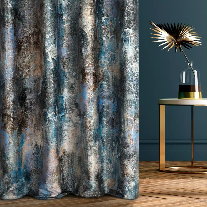 Zasłona szyta na taśmie 5 cm turkusowo beżowa z welwetowej tkaniny z błyszczącym nadrukiem