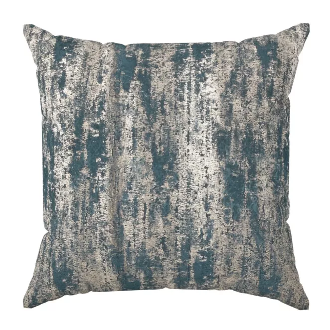 Poszewka szyta ciemnoturkusowo złocista z grubej, welwetowej tkaniny z efektem przecieranego wzoru, zdobiona delikatnie połyskującym nadrukiem