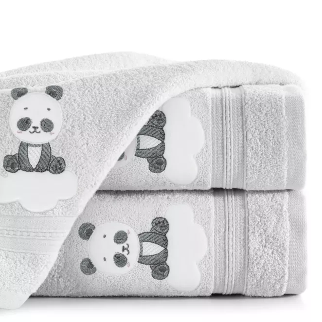 Ręcznik kąpielowy dziecięcy 50x90 cm bawełniany kolor srebrny z haftem pandy 450 g/m2 BABY 63