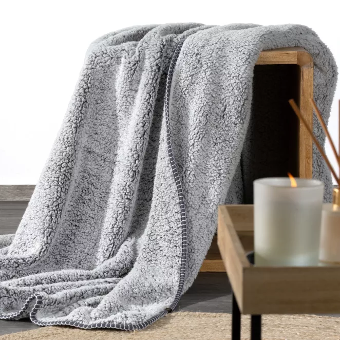 Koc bukla 150x200 cm stalowo, biały z miękkiej tkaniny KOALA Eurofirany Premium