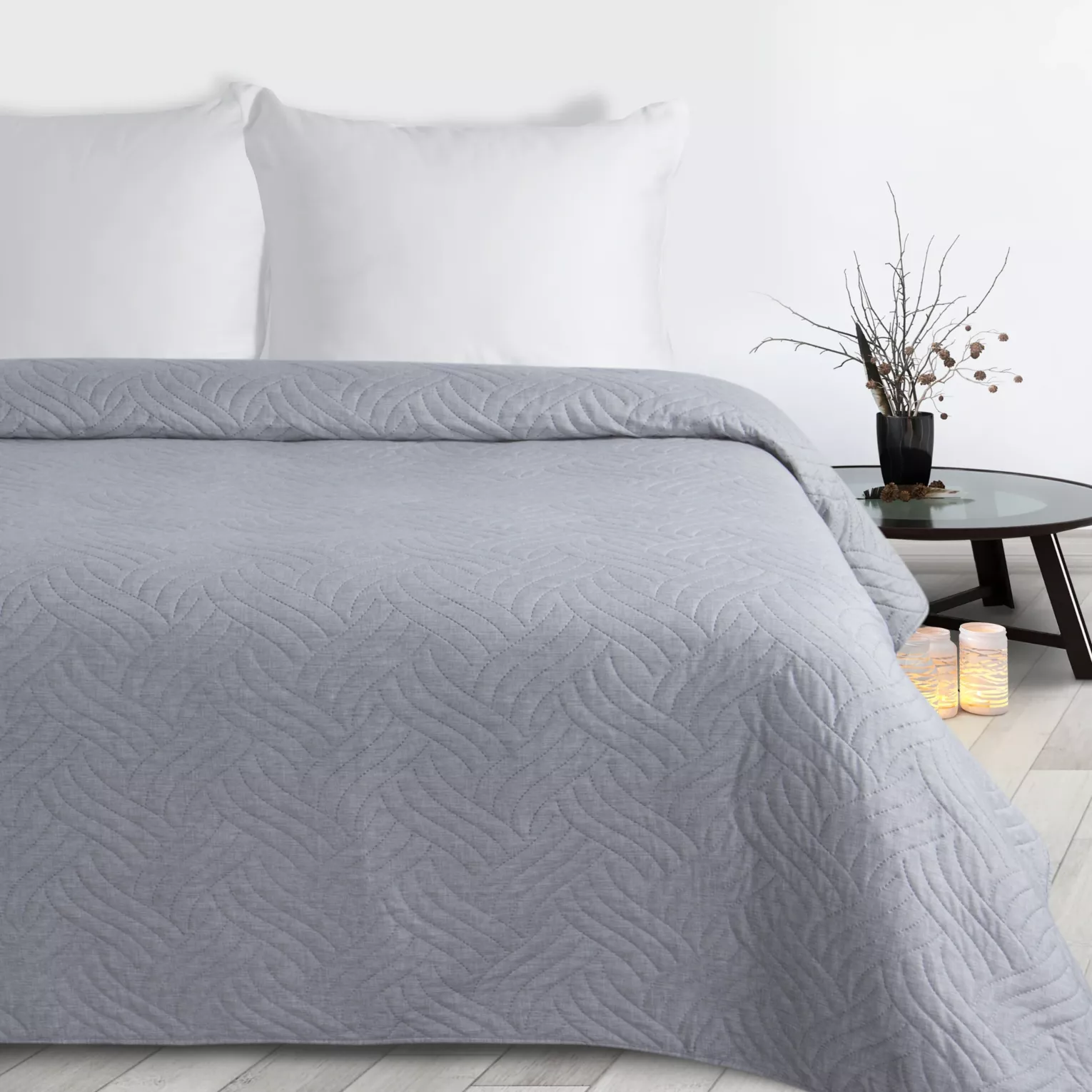 Narzuta imitująca len srebrna 200x220 cm pikowana metodą hot press w geometryczny wzór  LEN Design 91