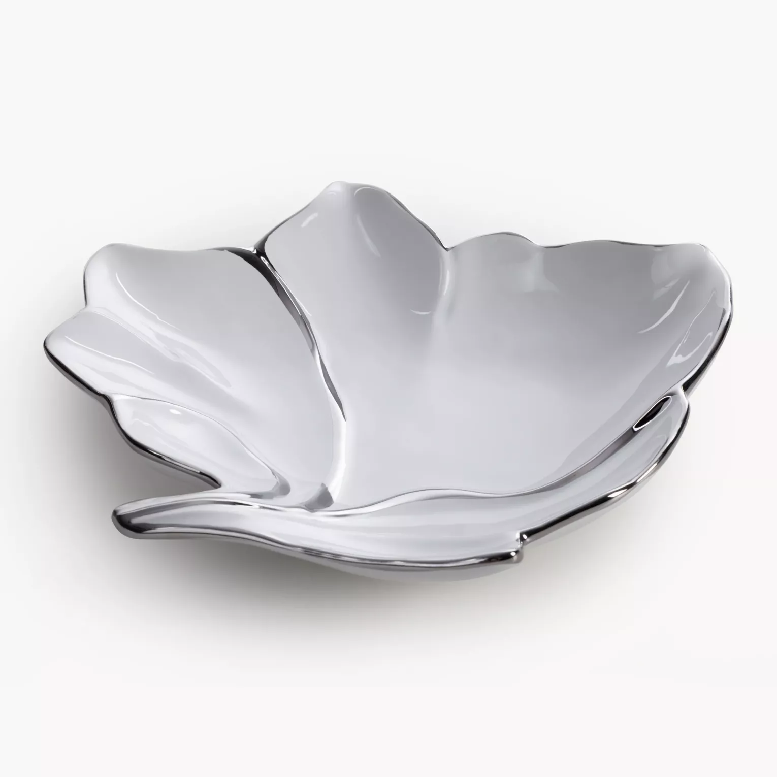 Patera ceramiczna dekoracyjna biało-srebrna w kształcie liścia 25x24x5 cm NERIS 03