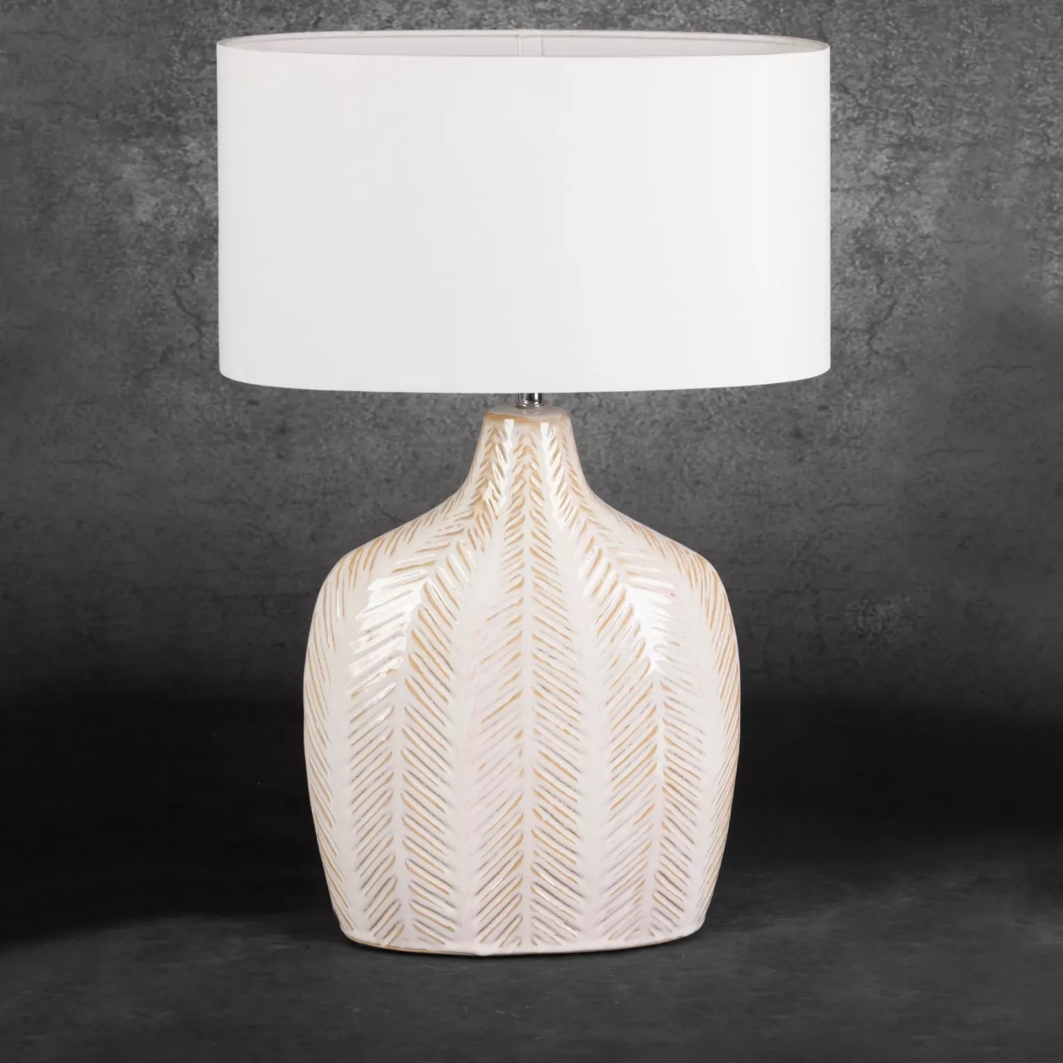 Lampa ceramiczna kremowo-złota  z wytłaczanym wzorem średnica 38x58 cm