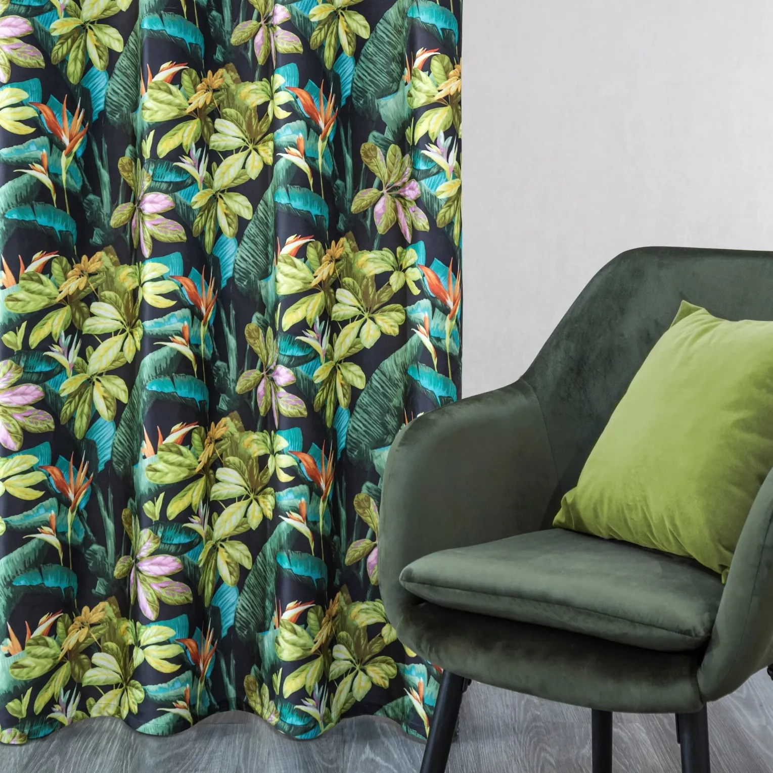 Zasłona welwetowa, czarno zielona z motywem liści 140x250 przelotka - LIVY - Design 91