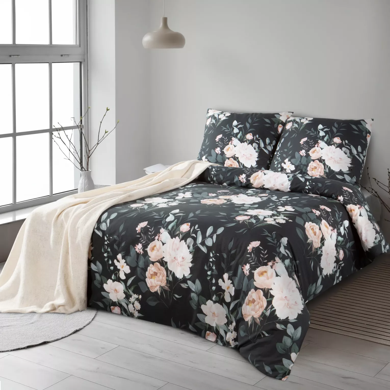 Pościel bawełniana 140x200 cm komplet 2 częściowy kolor czarny, szałwiowy z motywem kwiatów ROSITA 1