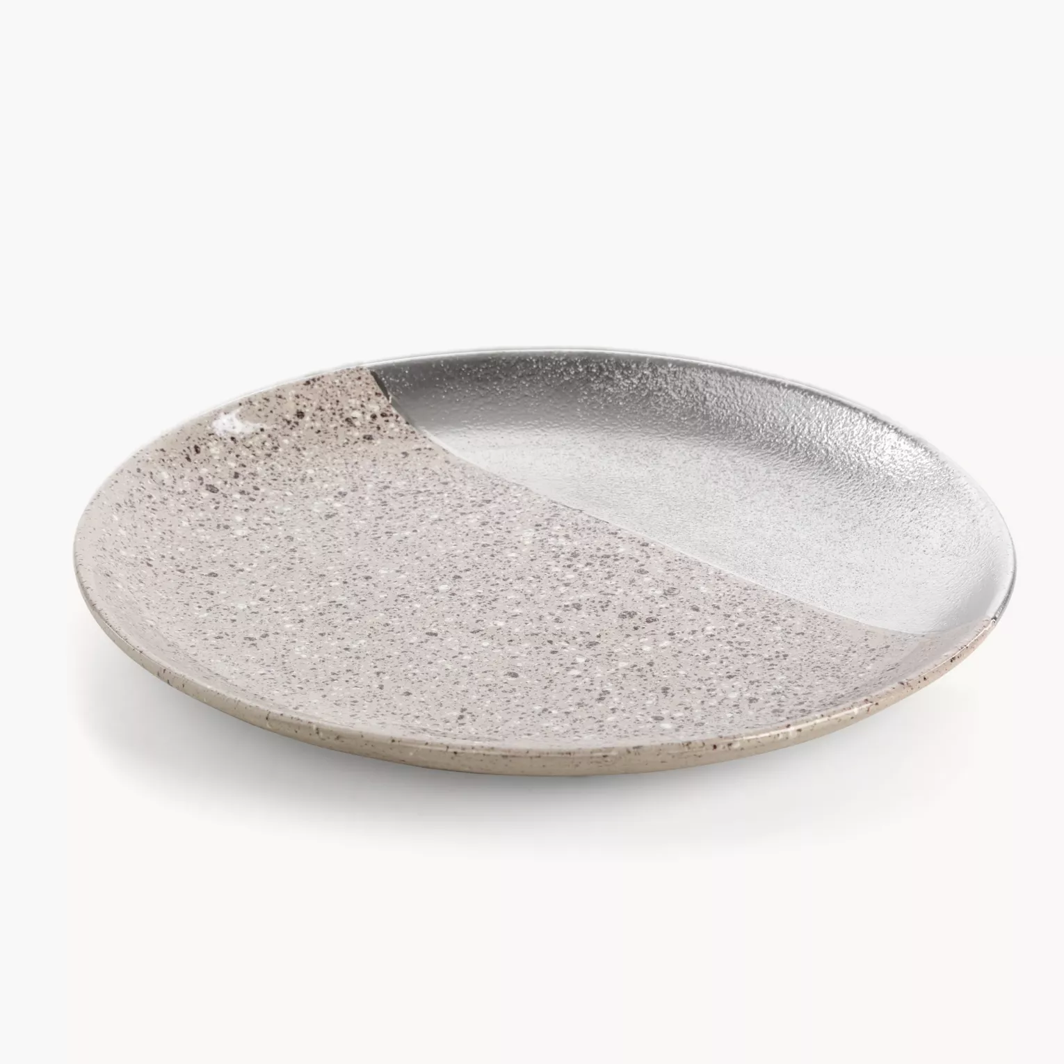 Patera dekoracyjna srebrna łącząca dwie kontrastujące powierzchnie 35x4 cm LAILA