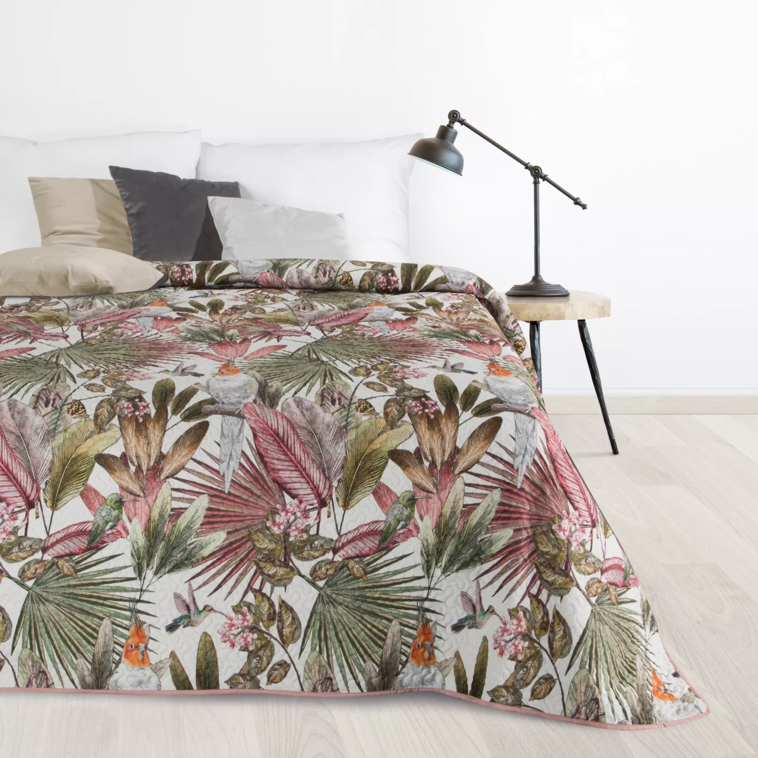 Narzuta zielono, różowa 170x210 cm z nadrukiem egzotycznych roślin i papug PARROT Design 91