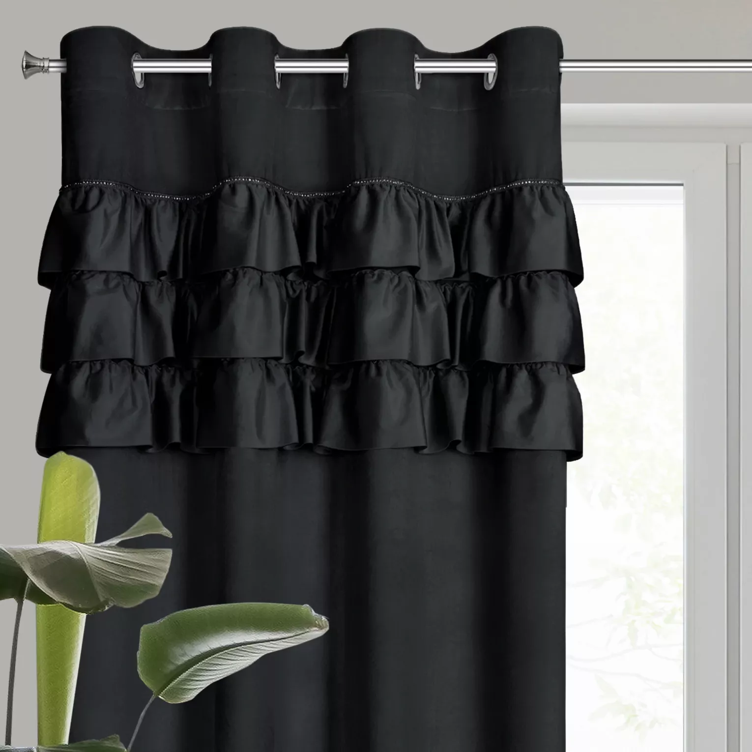 Zasłona welwetowa czarna zdobiona falbanami z 140x250 cm przelotka - SAMI