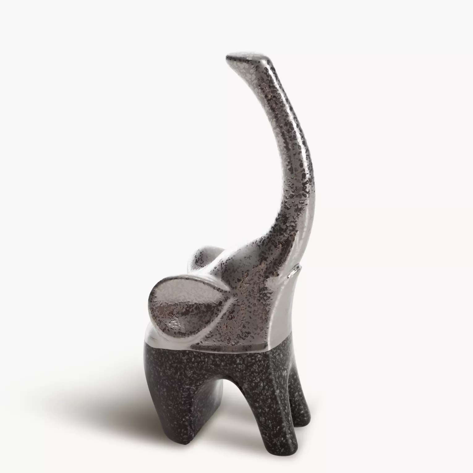 Figurka z glinki ceramicznej srebrno-stalowa słonia  10x7x22 cm LEO
