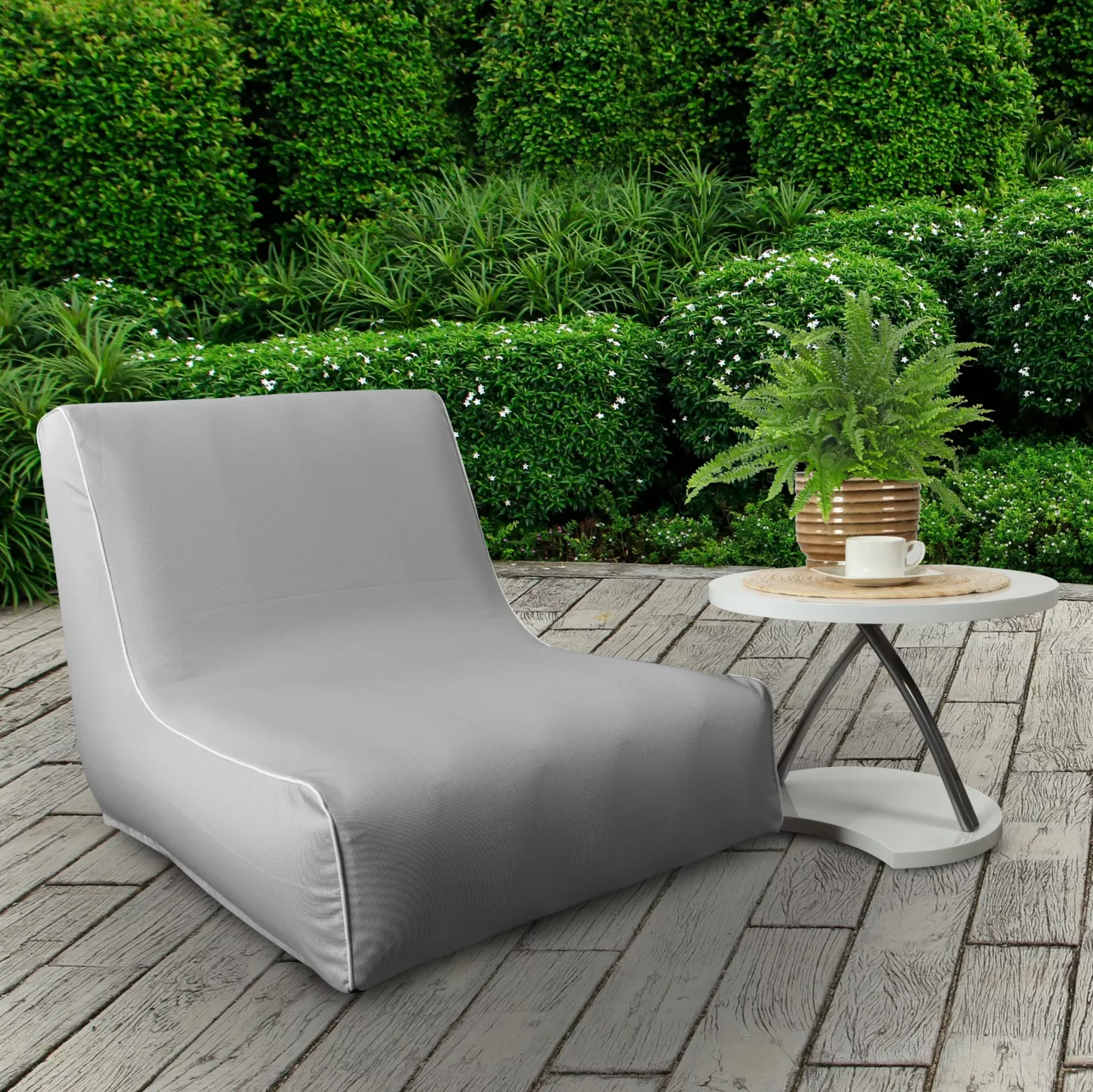 Fotel dmuchany ogrodowy 70 x 90 x 70 cm wodoodporny jasnoszary GARDEN