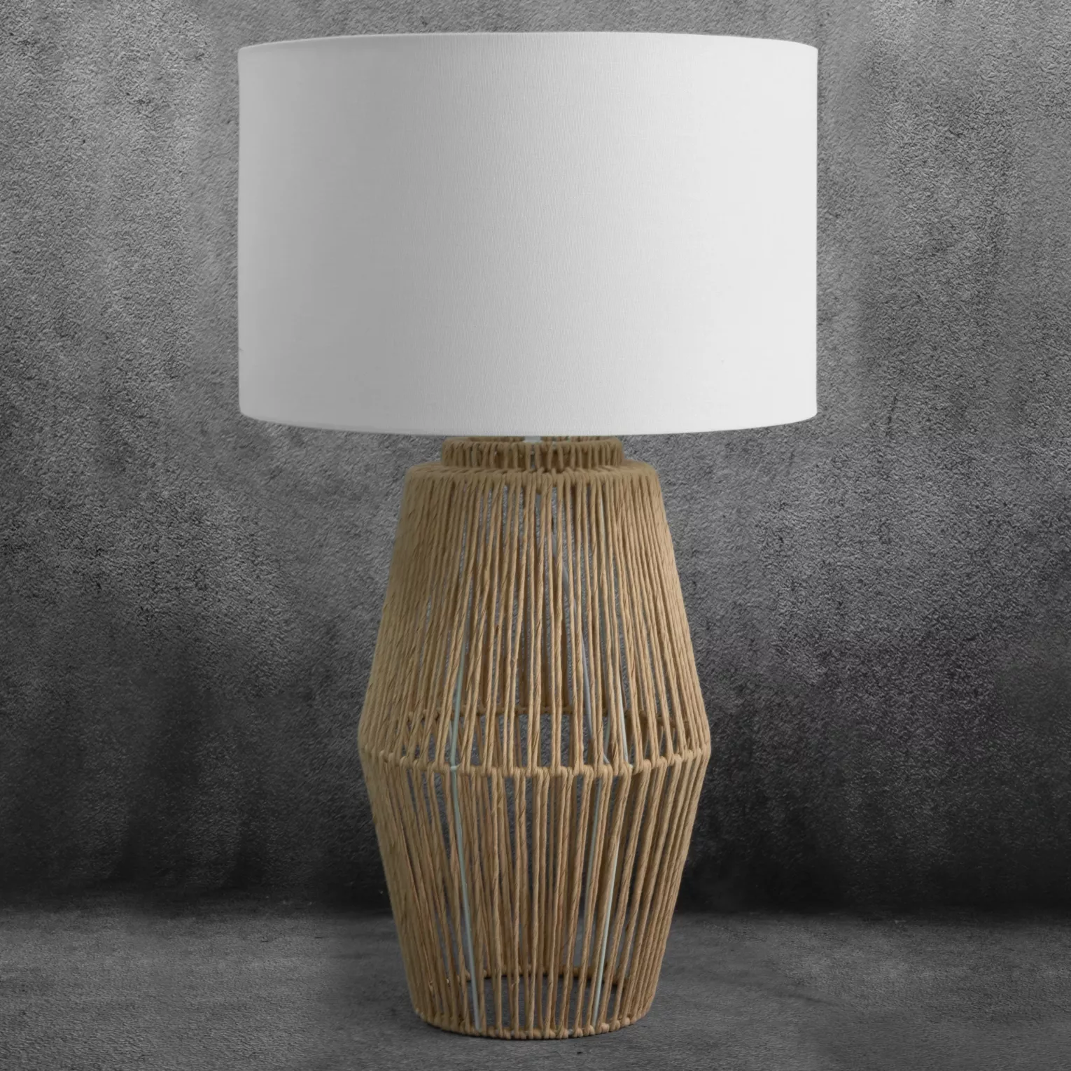 Lampa stołowa FRIDA na ażurowej podstawie w stylu boho