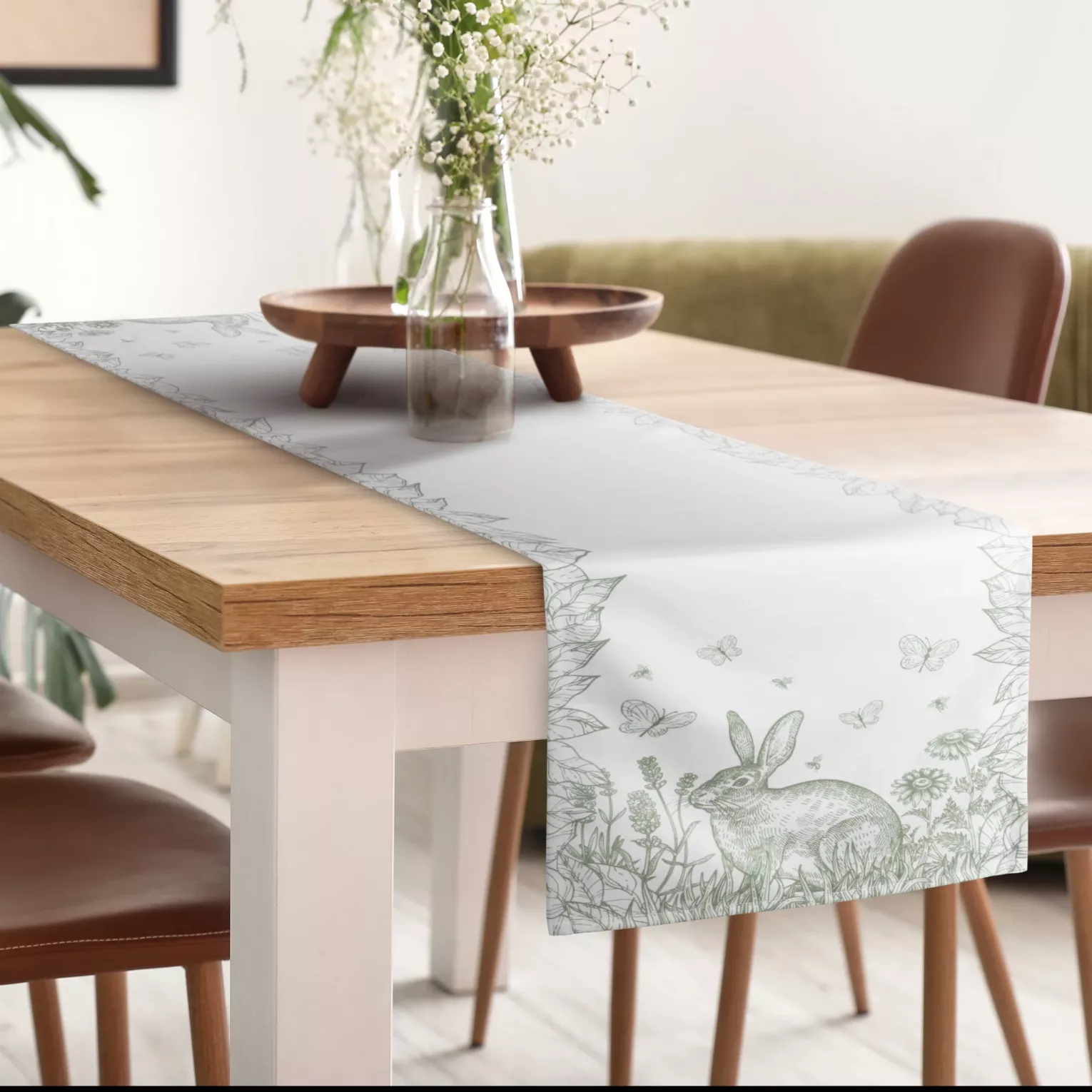 Bieżnik na stół kremowo, zielony 40x140 cm o strukturze lnu WIOSNA 6 z nadrukiem wiosennym