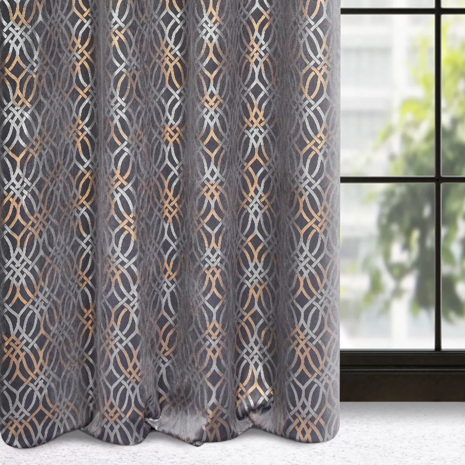 Zasłona stalowo, srebrna z wytłaczanym wzorem, welwetowa 140x250 cm przelotka - ARETA