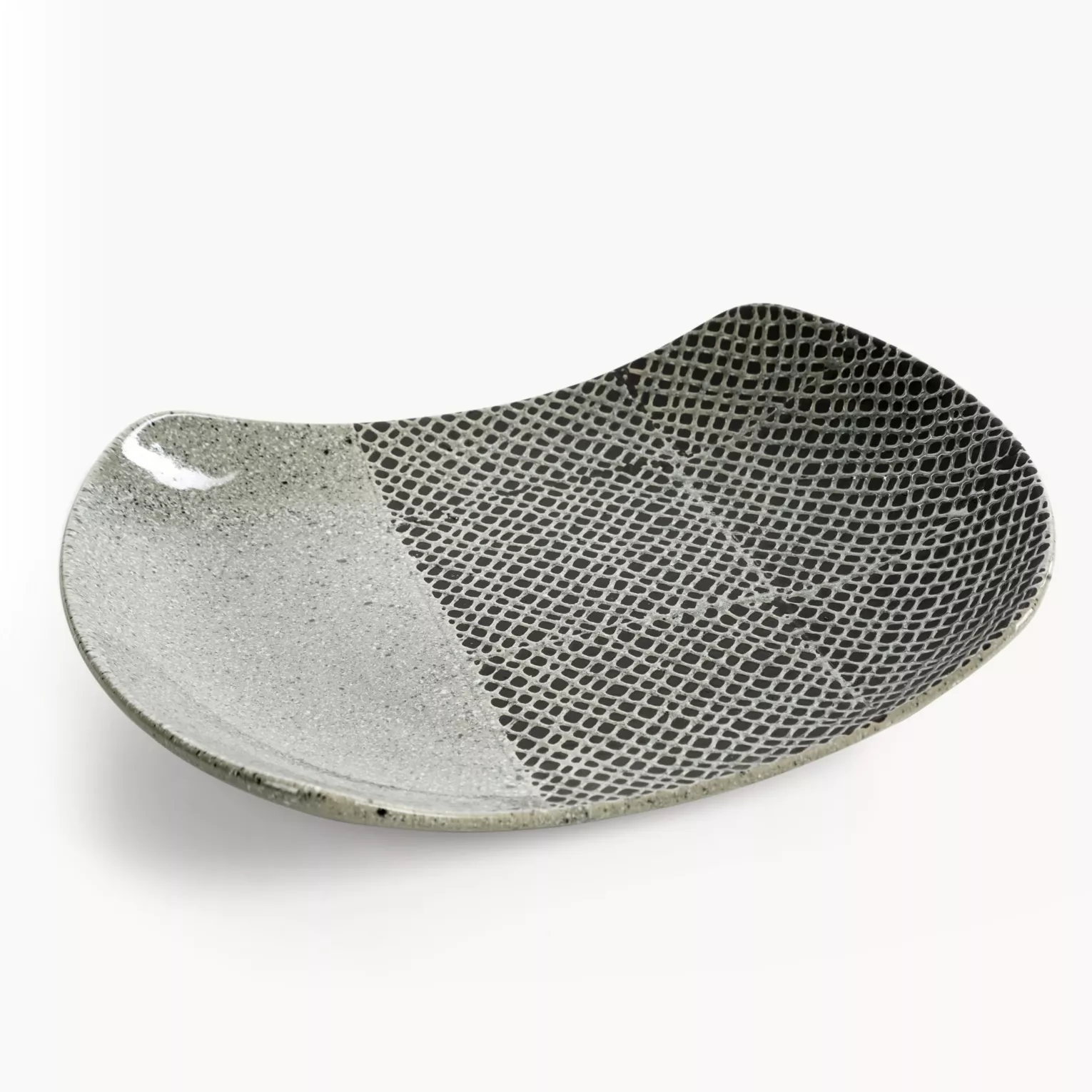 Patera dekoracyjna stalowa w nowoczesnej stylistyce 32x23x5 cm NORI