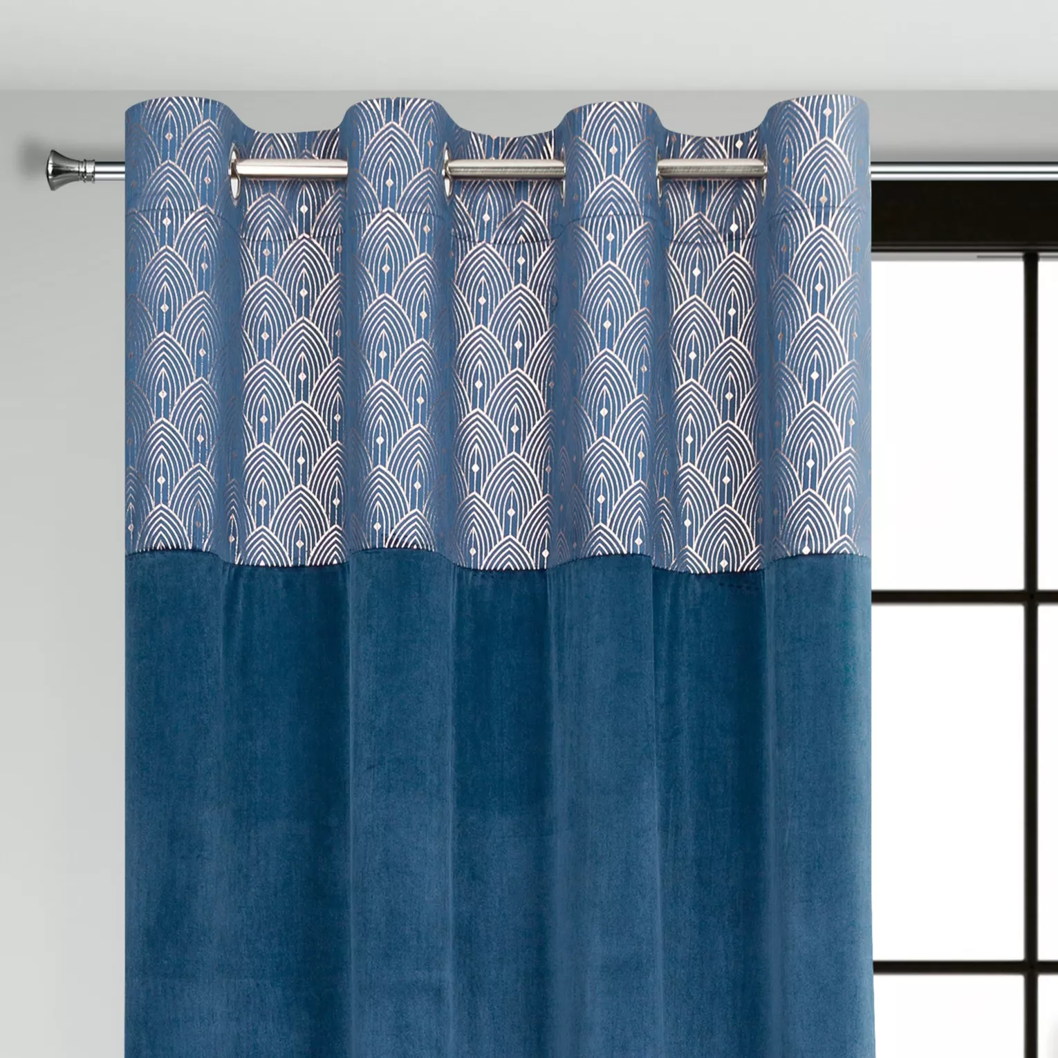 Zasłona granatowa z aplikacją z błyszczącego welwetu 140x250 cm przelotka - AGNES - Design 91