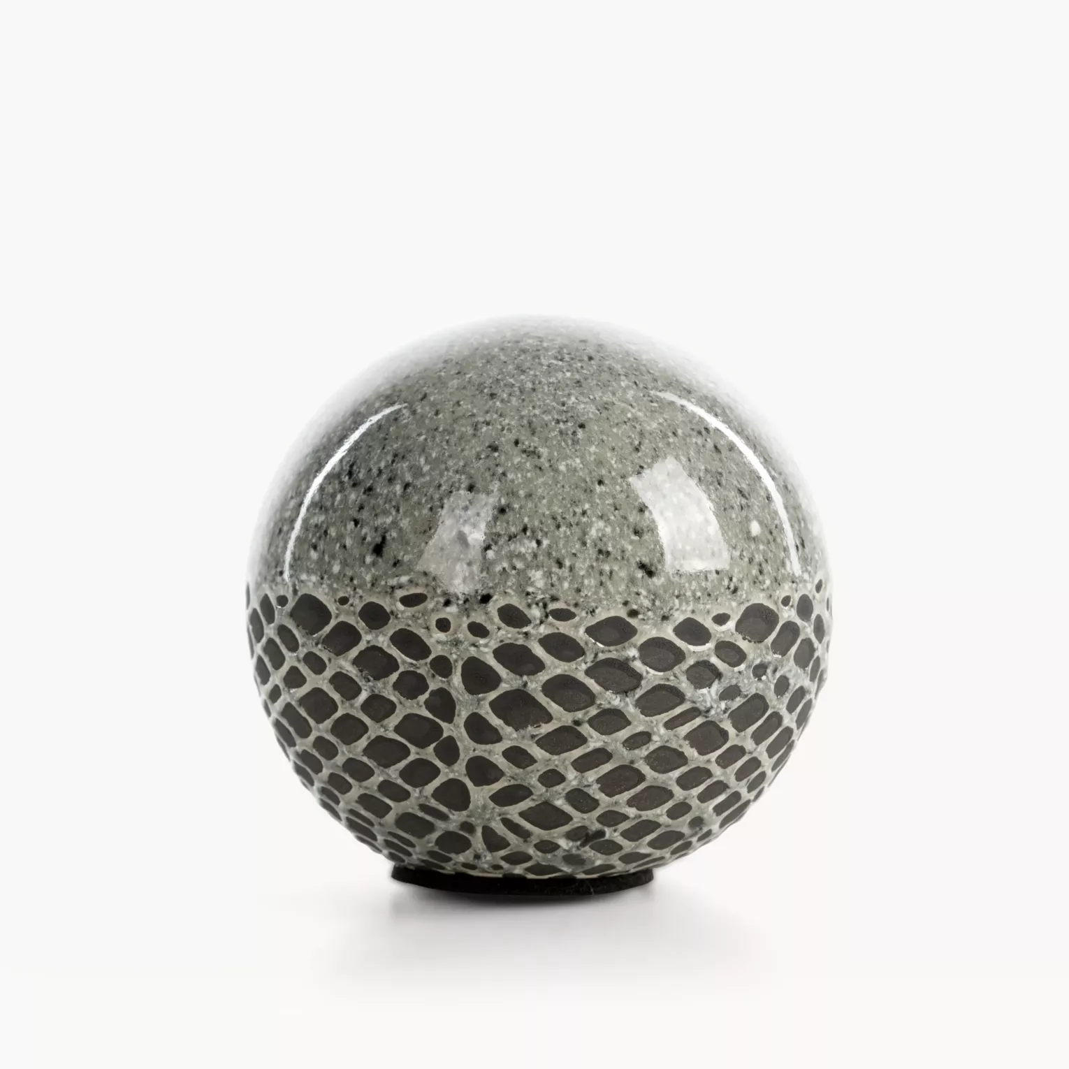 Kula dekoracyjna stalowa w nowoczesnej stylistyce 8x8 cm NORI
