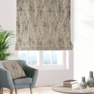 Roleta rzymska BEATRIZ popielato złocista ekskluzywna z szenilowej tkaniny pokrytej połyskliwym nadrukiem Italissima Eva Minge
