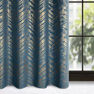 Zasłona granatowa z błyszczącym złotym nadrukiem z welwetu 140x250 cm przelotka - SARA