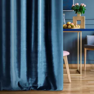 Tkanina zasłonowa gładka, miękka, welwetowa, z wyraźnym połyskiem z kolekcji Eva Minge