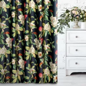 Tkanina zasłonowa miękki w dotyku welwet,  z kwiatowo-botanicznym nadrukiem