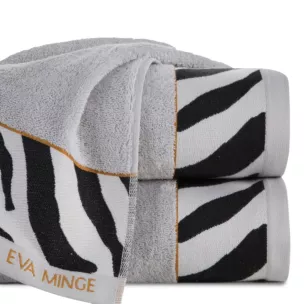 Ręcznik kąpielowy 50X90 cm bawełniany kolor srebrny,czarny z designerską bordiurą 500 g/m2 EVA 22 Eva Minge