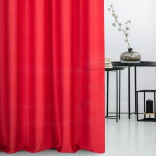 Zasłona szyta na taśmie 5 cm czerwona z miękkiej tkaniny o naturalnym splocie w stylu ekologicznym