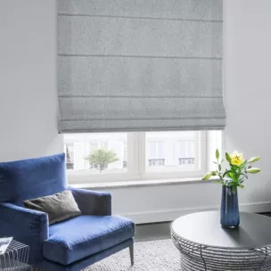 Roleta rzymska INAYA srebrna z miękkiej tkaniny o naturalnym splocie w stylu ekologicznym
