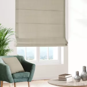 Roleta rzymska ADESSA ciemnobeżowa z miękkiej tkaniny o welurowej strukturze