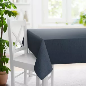 Obrus szyty granatowy z tkaniny w stylu eko o naturalnym splocie