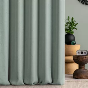 Zasłona szyta na flexach miętowa z tkaniny z jodełkowym wzorem geometrycznym