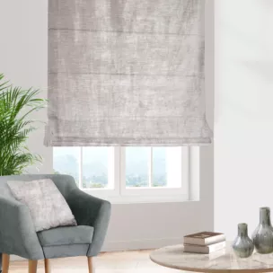 Roleta rzymska SAFARI 1 szara z miękkiej welwetowej tkaniny z połyskiem i poziomym prążkiem