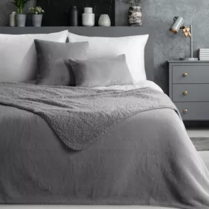 Narzuta dwustronna z przyjemnego futerka i tkaniny barankowej srebrna 220x240 cm NINA Eurofirany Premium