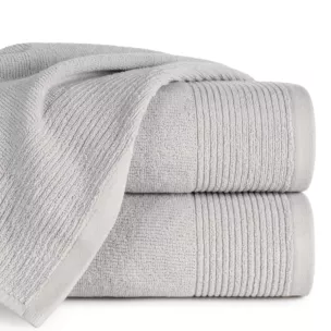 Ręcznik do rąk 30x50 cm bawełniany kolor jasnosrebrny zdobiony błyszczącą bordiurą 500 g/m2 LARI