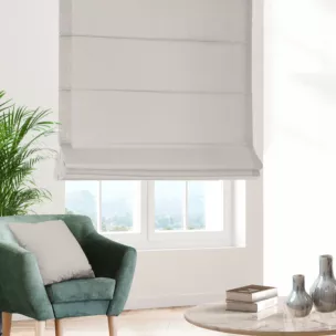 Roleta rzymska STYLE szarobeżowa o naturalnym charakterze, z widocznym, ozdobnym splotem