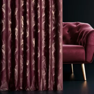 Zasłona szyta na taśmie 5 cm bordowo złocista z tkaniny welwetowej ze złotym marmurkowym nadrukiem