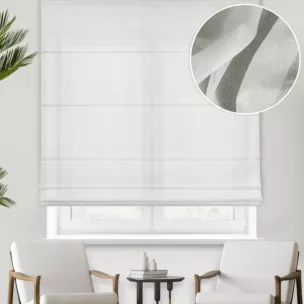 Roleta rzymska kremowa z delikatnej tkaniny z efektem deszczyku, wykończonej obciążnikiem