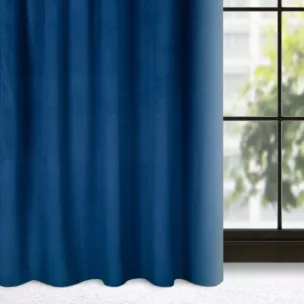 Zasłona MADLEN z gładkiego i miękkiego welwetu