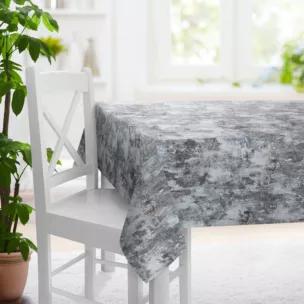 Obrus szyty srebrno złoty z welwetowej tkaniny z błyszczącym nadrukiem