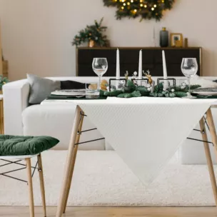 Obrus na stół naturalny 85x85 cm z żakardowej tkaniny FLASH świąteczny w prążki przetykany szampańską nicią