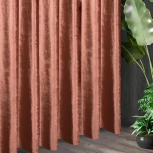 Tkanina zasłonowa gładka, miękka, welwetowa, z wyraźnym połyskiem z kolekcji Eva Minge