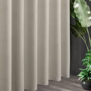 Tkanina zasłonowa o miękkiej, welurowej strukturze