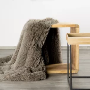 Koc o strukturze miękkiego futra 170x210 cm beżowy TIFANY 1 Design 91
