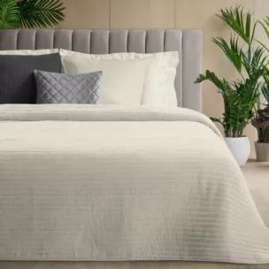 Narzuta szenilowa kremowa 170x210 cm pikowana metoda hot press - GLORI